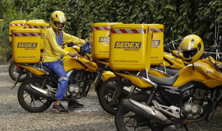Unidade de distribuição dos Correios em Brasília | Foto: Joédson Alves | Agência Brasil