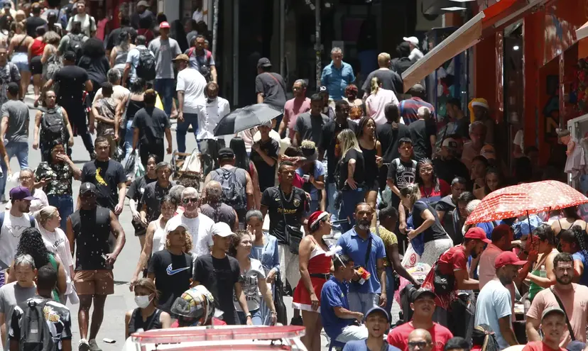 Foto Pesquisa: 49% dos brasileiros acreditam que país vai melhorar em 2025