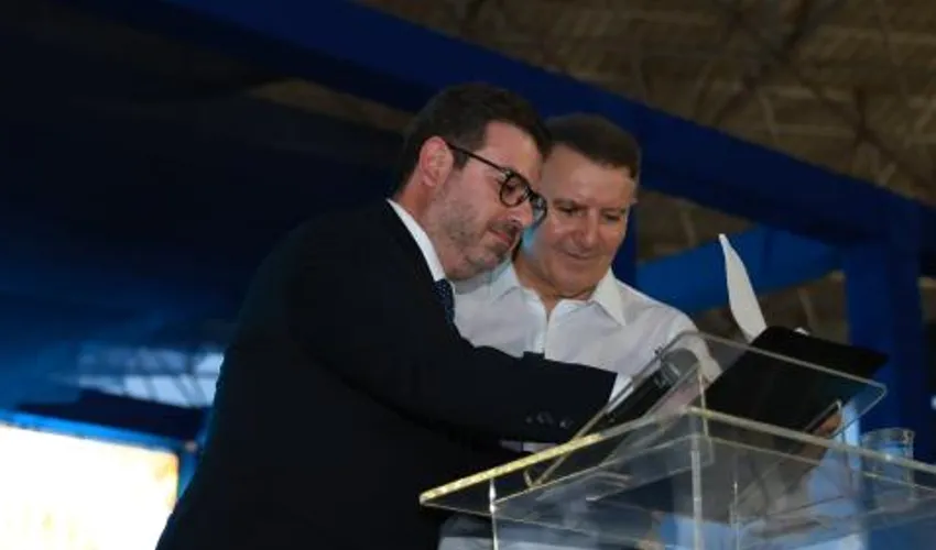 Secret&aacute;rio Andr&eacute; Cheguhem e o prefeito Eduardo Siqueira Campos | Foto: Divulga&ccedil;&atilde;o | Prefeitura de Palmas